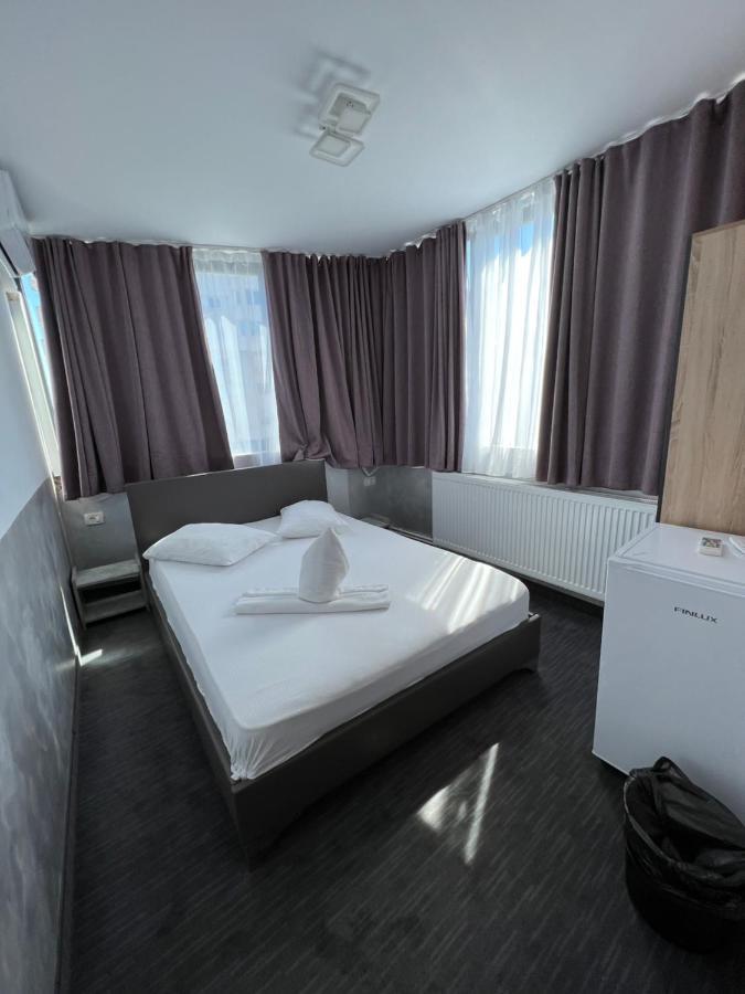 Hotel Miniom 콘스탄차 외부 사진