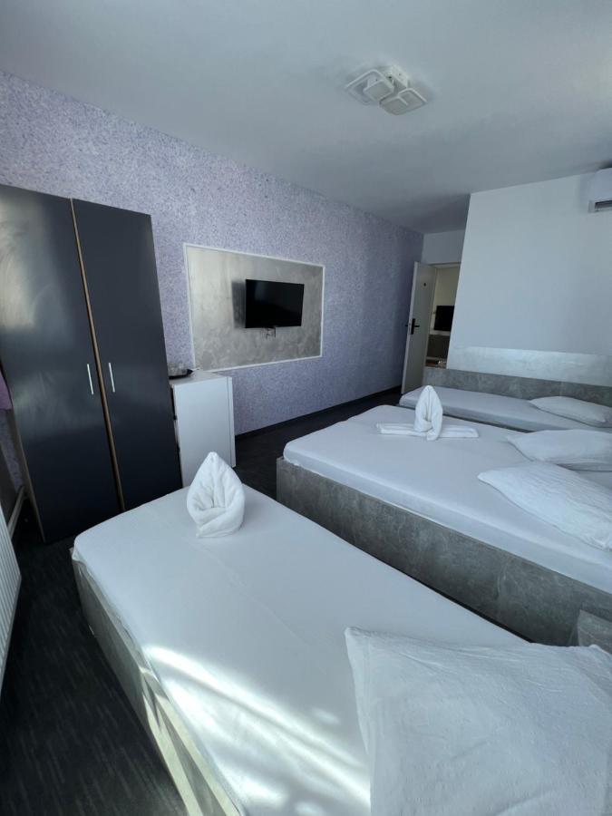 Hotel Miniom 콘스탄차 외부 사진
